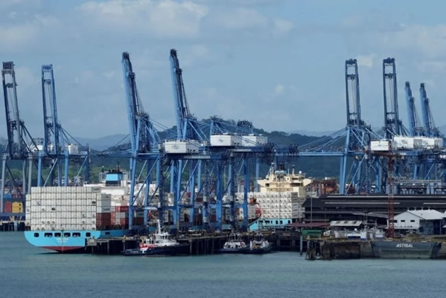 英媒：中远索主导权 贝莱德考虑放弃 长和卖港口恐破局