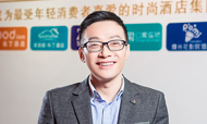 “小钢炮”朱晖：10年，我读懂了“凉凉”与“慢跑”|大家