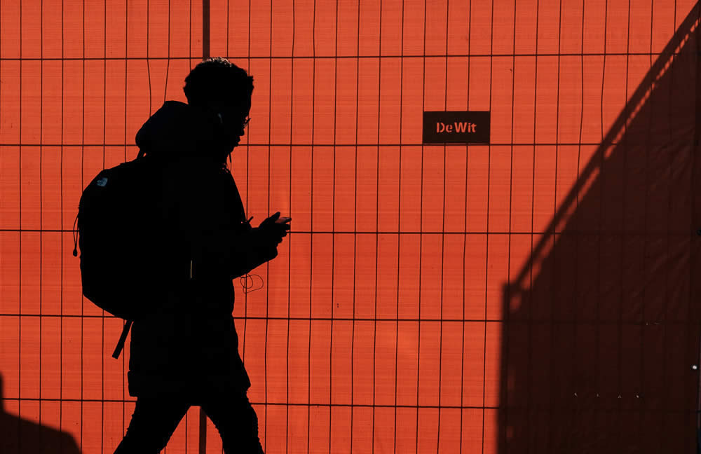 微信领取宝可绑外币卡  老外也可以扫码付钱了