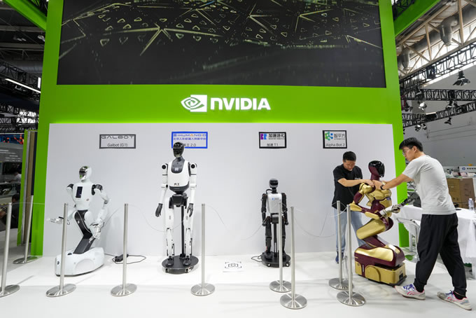 黄仁勋赴链博会前先释大利多 Nvidia H20准销 中企抢购
