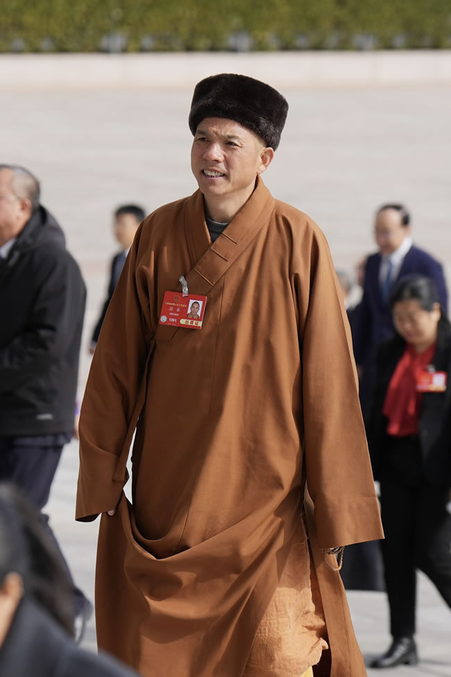 白马寺印乐法师接掌少（血战到底）林寺 网讚「面相看来正直许多」