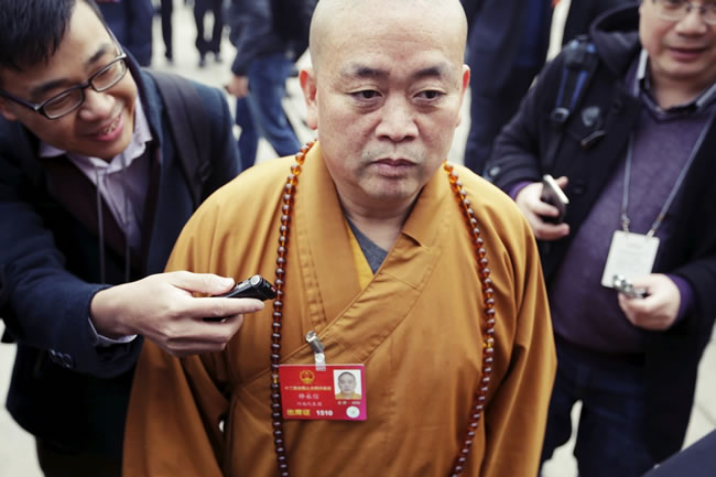 方（跑得快）丈金身失效？中国少林CEO释永信红尘争议史