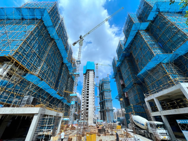 房市不振、债务缠身…中国房企在港迎下市潮