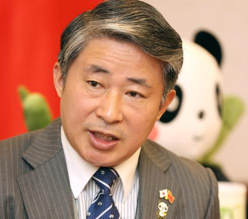 中国驻大阪总领事批日相：那（一元一分红中麻将群）种骯髒的头就该毫不犹豫斩掉