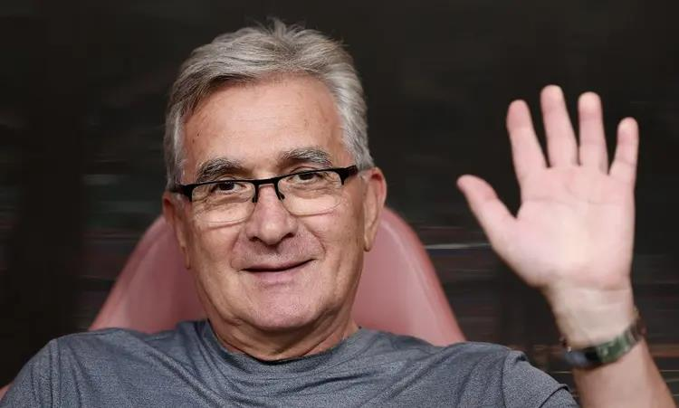 42年执教15队…71岁老（一元一分红中麻将群）帅伊万退休了 驳「骗子」骂声