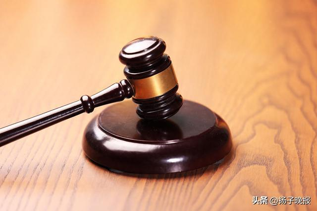 广西2男琐事打架 先动手的罚100元 还手的为何拘3天？