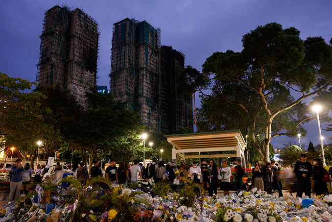 香港宏福苑大火死亡人数增至156人